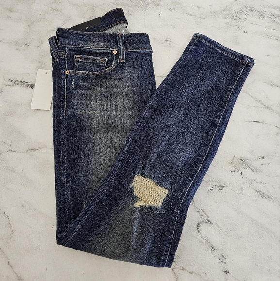 J Brand Capri Mid Rise Dark Blue Distressed Skinny Jeans 27 NWT - Picture 4 of 11